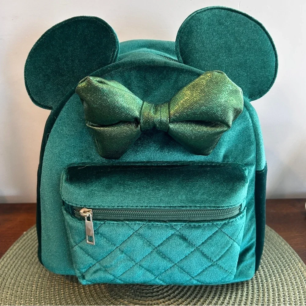 New Disney's Minnie Mouse Green Velvet 3D Bow & Ears Mini Backpack New with Tags